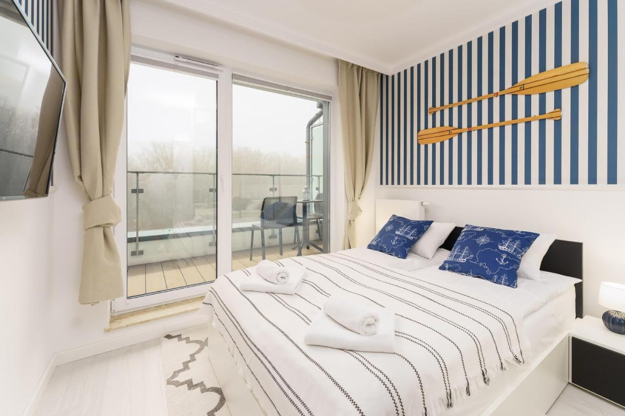 Faro Apartamenty Nadmorskie Tarasy Spa Przy Latarni I Molo Baseny, Sauny, Fitness I Parking W Cenie 코워브제크 외부 사진