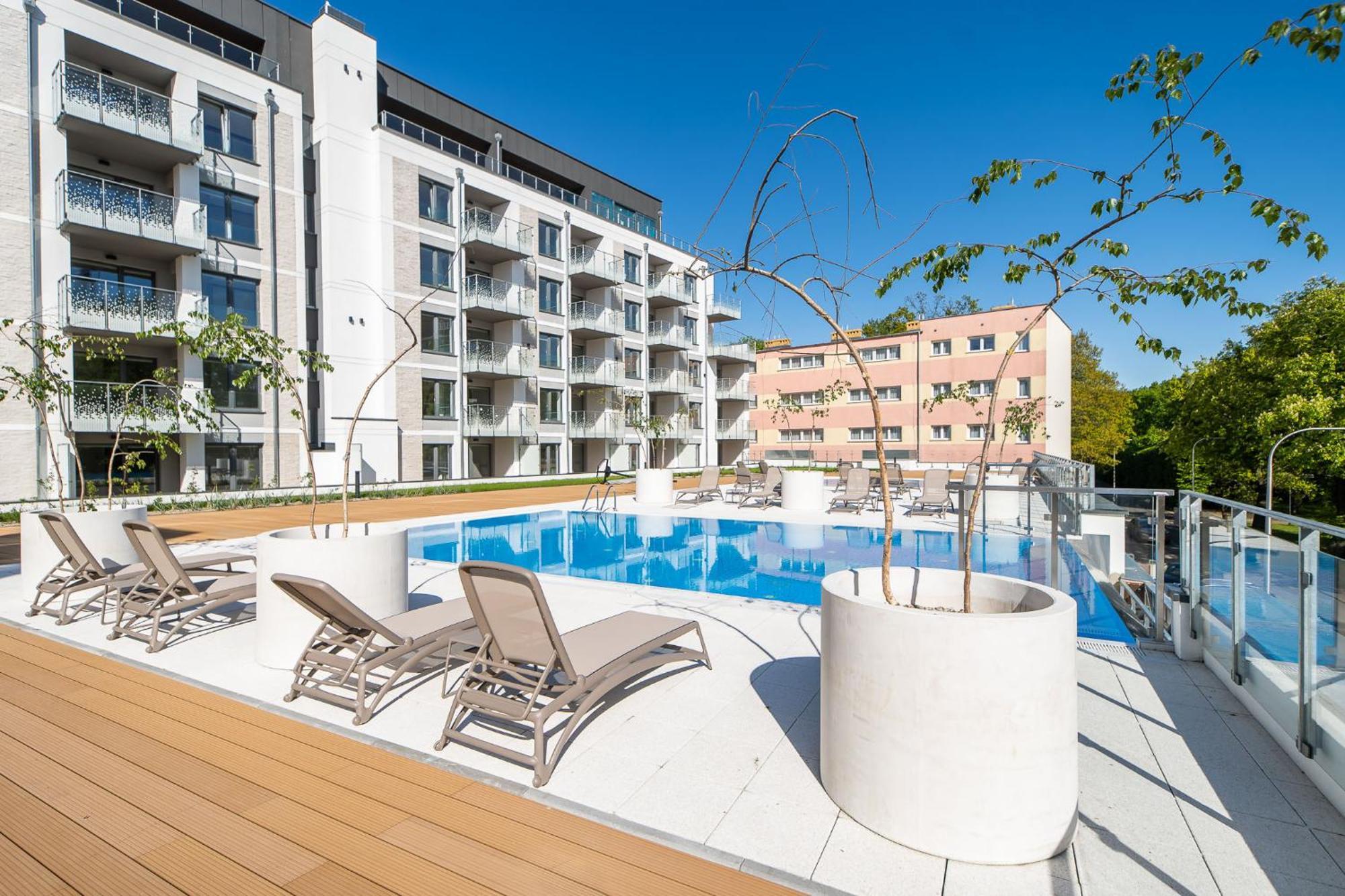 Faro Apartamenty Nadmorskie Tarasy Spa Przy Latarni I Molo Baseny, Sauny, Fitness I Parking W Cenie 코워브제크 외부 사진