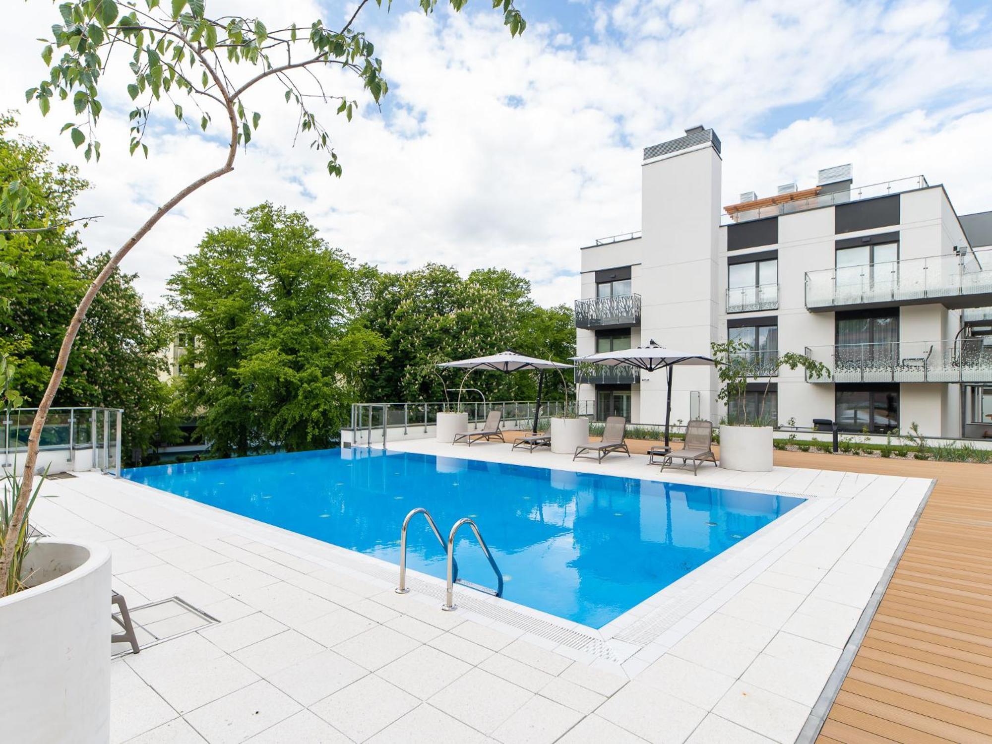 Faro Apartamenty Nadmorskie Tarasy Spa Przy Latarni I Molo Baseny, Sauny, Fitness I Parking W Cenie 코워브제크 외부 사진