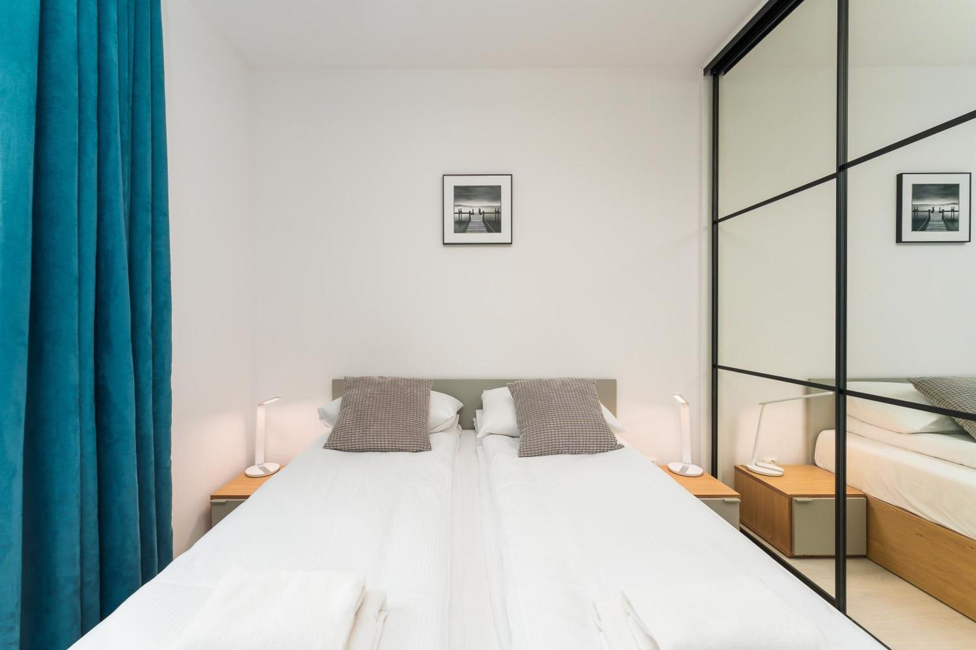 Faro Apartamenty Nadmorskie Tarasy Spa Przy Latarni I Molo Baseny, Sauny, Fitness I Parking W Cenie 코워브제크 객실 사진