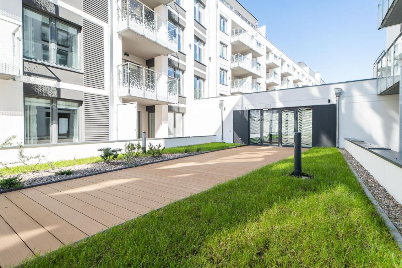 Faro Apartamenty Nadmorskie Tarasy Spa Przy Latarni I Molo Baseny, Sauny, Fitness I Parking W Cenie 코워브제크 외부 사진
