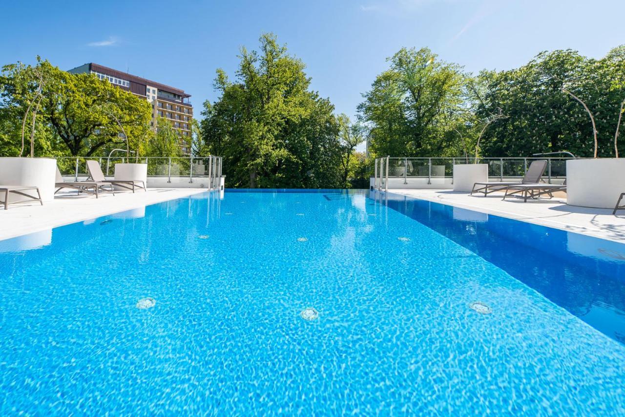 Faro Apartamenty Nadmorskie Tarasy Spa Przy Latarni I Molo Baseny, Sauny, Fitness I Parking W Cenie 코워브제크 외부 사진